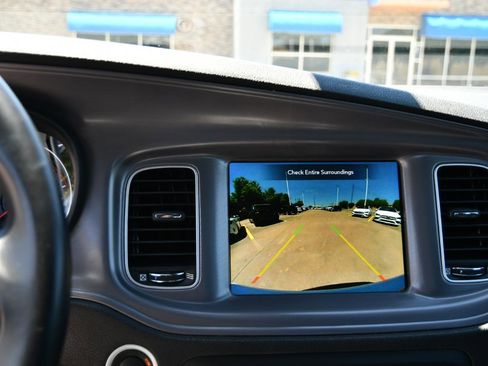 Used 2023 Dodge Charger SXT RWD image 14