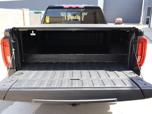 Used 2023 GMC Sierra 1500 Denali w/ Denali Reserve Package AWD/4WD image 30