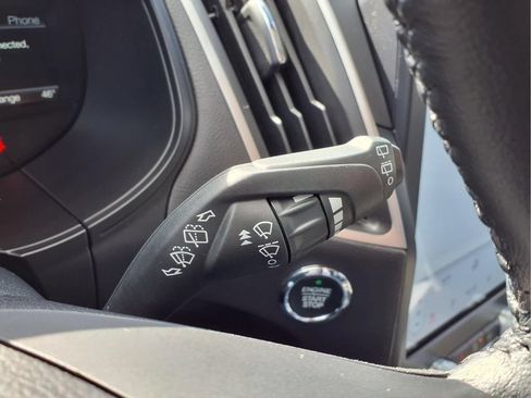 Used 2023 Ford Edge SEL w/ Convenience Package AWD/4WD image 16