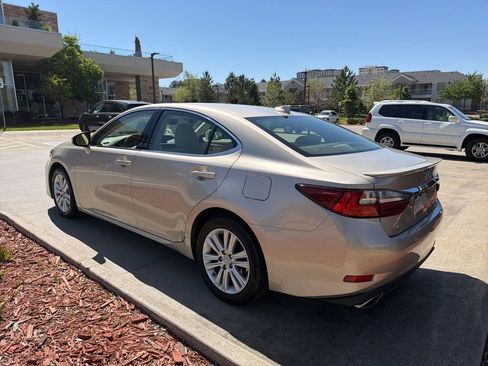 Used 2016 Lexus ES 350 w/ Navigation System Package FWD image 2