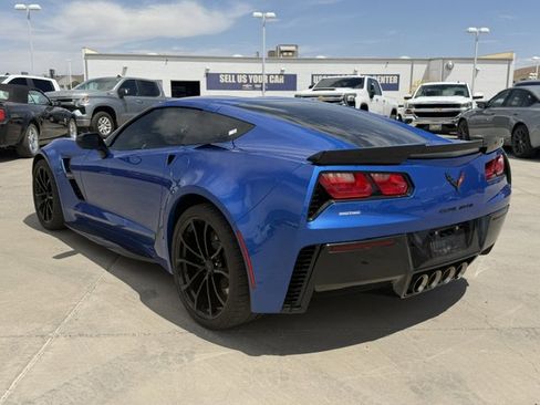 Used 2019 Chevrolet Corvette Grand Sport w/ Carbon Flash Badge Package RWD image 5