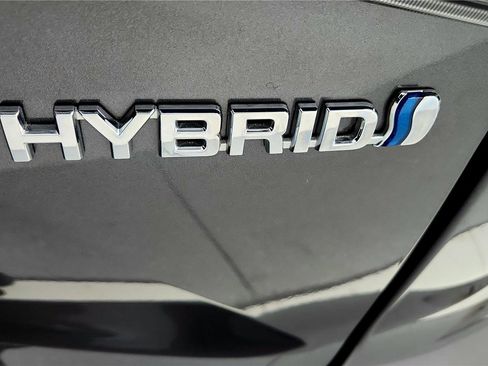 Used 2023 Toyota Highlander LE image 14