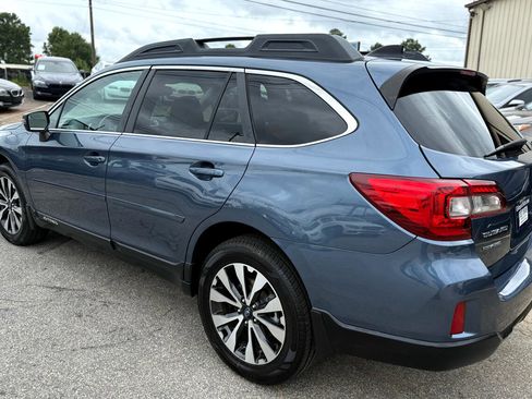 Used 2016 Subaru Outback 2.5i Limited w/ Popular Package #4 image 5