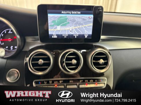 Used 2017 Mercedes-Benz GLC 300 4MATIC image 25
