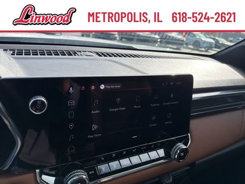 Used 2023 GMC Canyon AT4 w/ Canyon Safety Plus Package image 23