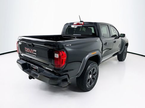 Used 2024 GMC Canyon Elevation w/ Convenience Package image 8