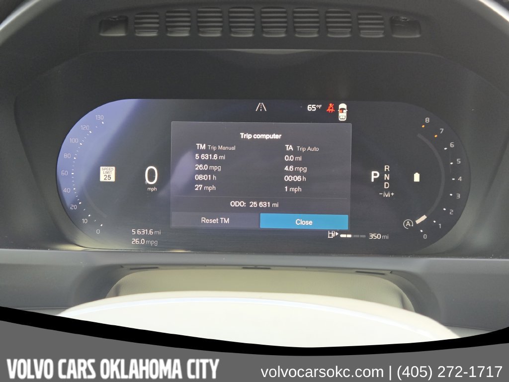 Certified 2025 Volvo XC90 B5 Core w/ Protection Package Premier AWD/4WD image 12