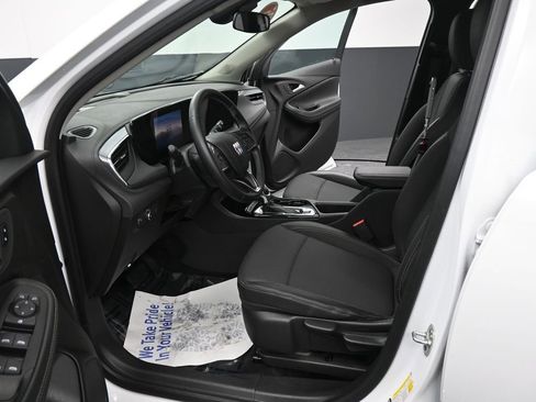 Used 2025 Buick Encore GX Preferred image 30