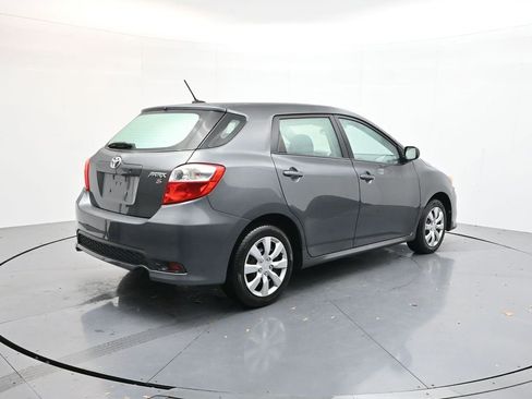 Used 2013 Toyota Matrix L image 7