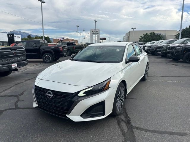 New 2026 Nissan Altima 2.5 SV FWD image 5