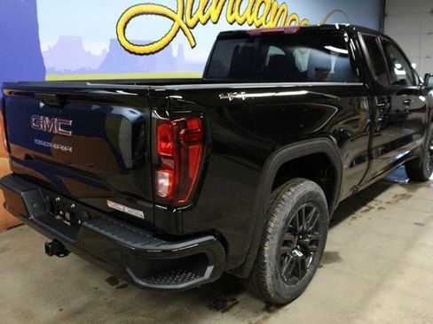 New 2026 GMC Sierra 1500 Elevation image 4