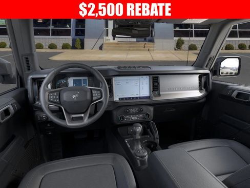 New 2025 Ford Bronco Badlands image 9