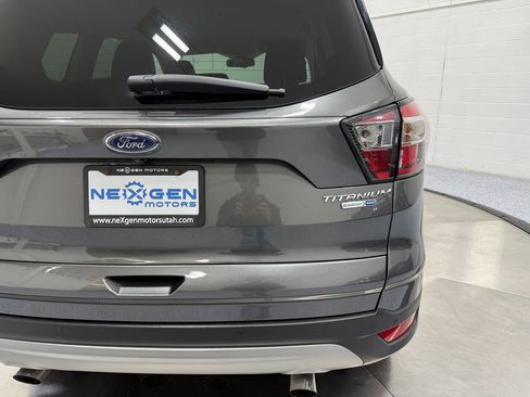 Used 2017 Ford Escape Titanium image 60