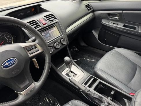 Used 2014 Subaru Crosstrek 2.0i Limited AWD/4WD image 16