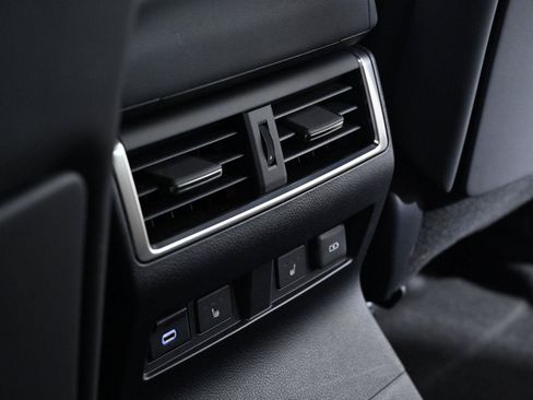 Used 2024 Lexus GX 550 AWD/4WD image 33