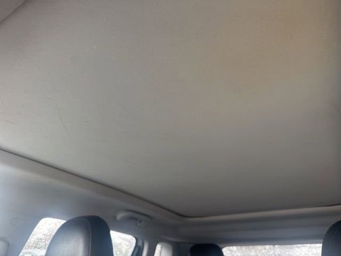 Used 2018 Jeep Compass Limited w/ Navigation Group image 26