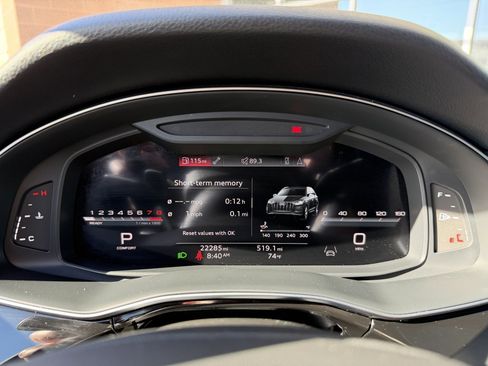 Used 2023 Audi Q7 Premium Plus w/ Premium Plus Package image 19