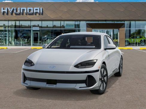 New 2025 Hyundai Ioniq 6 SEL RWD image 6