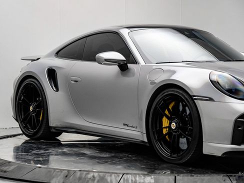Used 2021 Porsche 911 Turbo S image 27