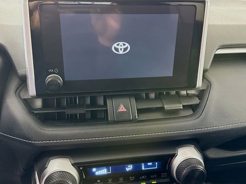 Used 2024 Toyota RAV4 LE image 18