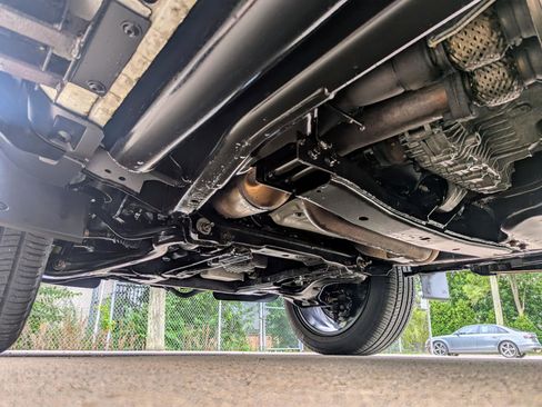 Used 2015 Land Rover LR4 HSE LUX image 23