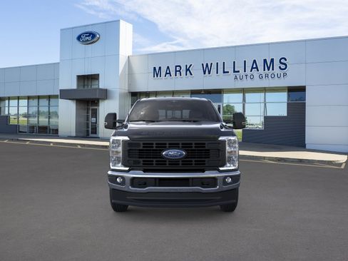 New 2026 Ford F250 XL AWD/4WD image 7