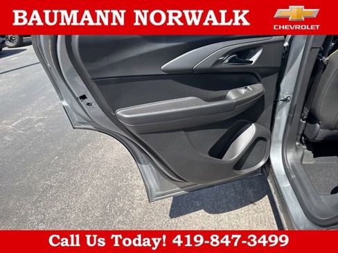 New 2025 Chevrolet TrailBlazer ACTIV w/ Convenience Package FWD image 30