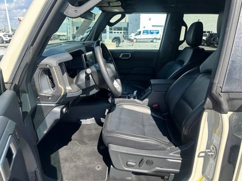 Used 2026 Ford Bronco Badlands AWD/4WD image 5