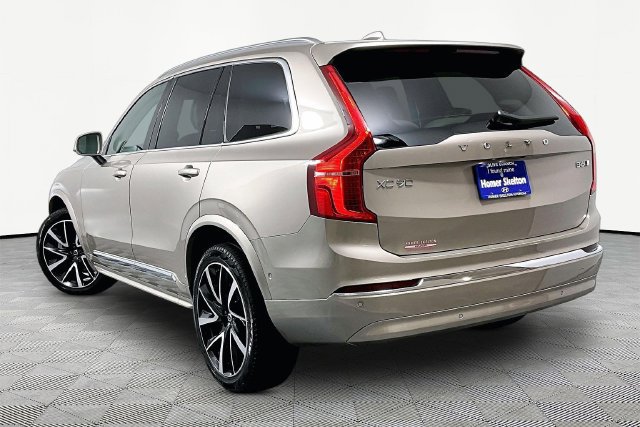 Used 2023 Volvo XC90 B6 Plus AWD/4WD image 12