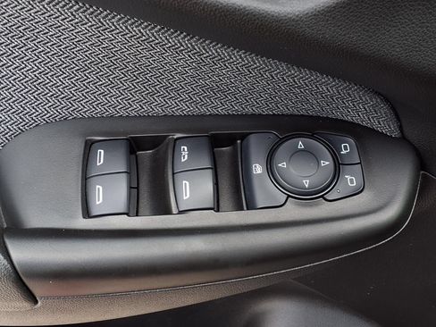 Used 2024 Chevrolet TrailBlazer LT FWD image 8