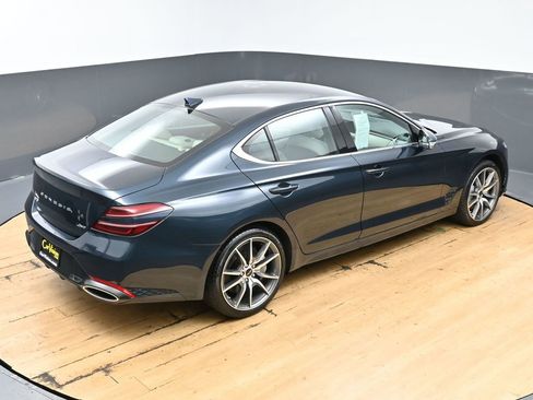 Used 2024 Genesis G70 2.5T AWD/4WD image 5