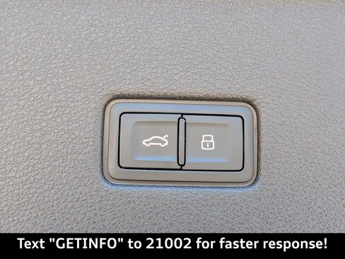 Used 2022 Audi SQ8 Prestige image 16