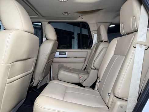Used 2017 Ford Expedition Limited w/ Equipment Group 301A AWD/4WD image 23