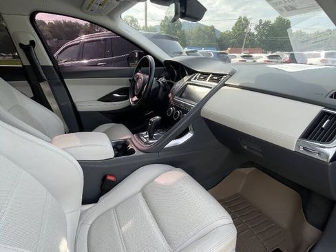 Used 2018 Jaguar E-PACE S AWD/4WD image 15