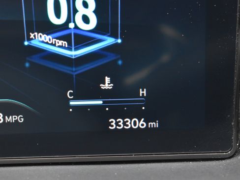 Used 2023 Hyundai Tucson Limited image 31