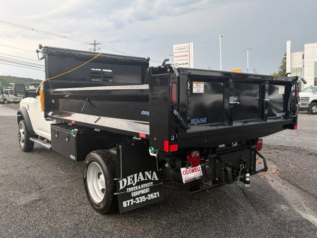 New 2026 RAM 5500 Tradesman w/ Chrome Appearance Group AWD/4WD image 4