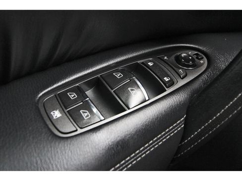 Used 2017 Nissan Armada Platinum RWD image 25