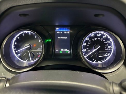 Used 2022 Toyota Camry SE image 24