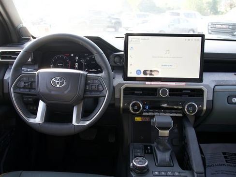 Used 2026 Toyota Tacoma 4x4 Double Cab Hybrid image 17