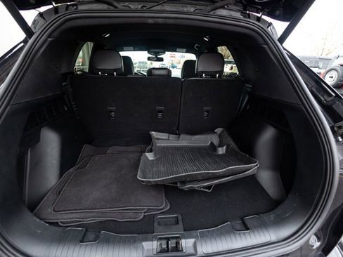 Certified 2025 Ford Escape ST-Line Elite w/ Premium Technology Package image 5