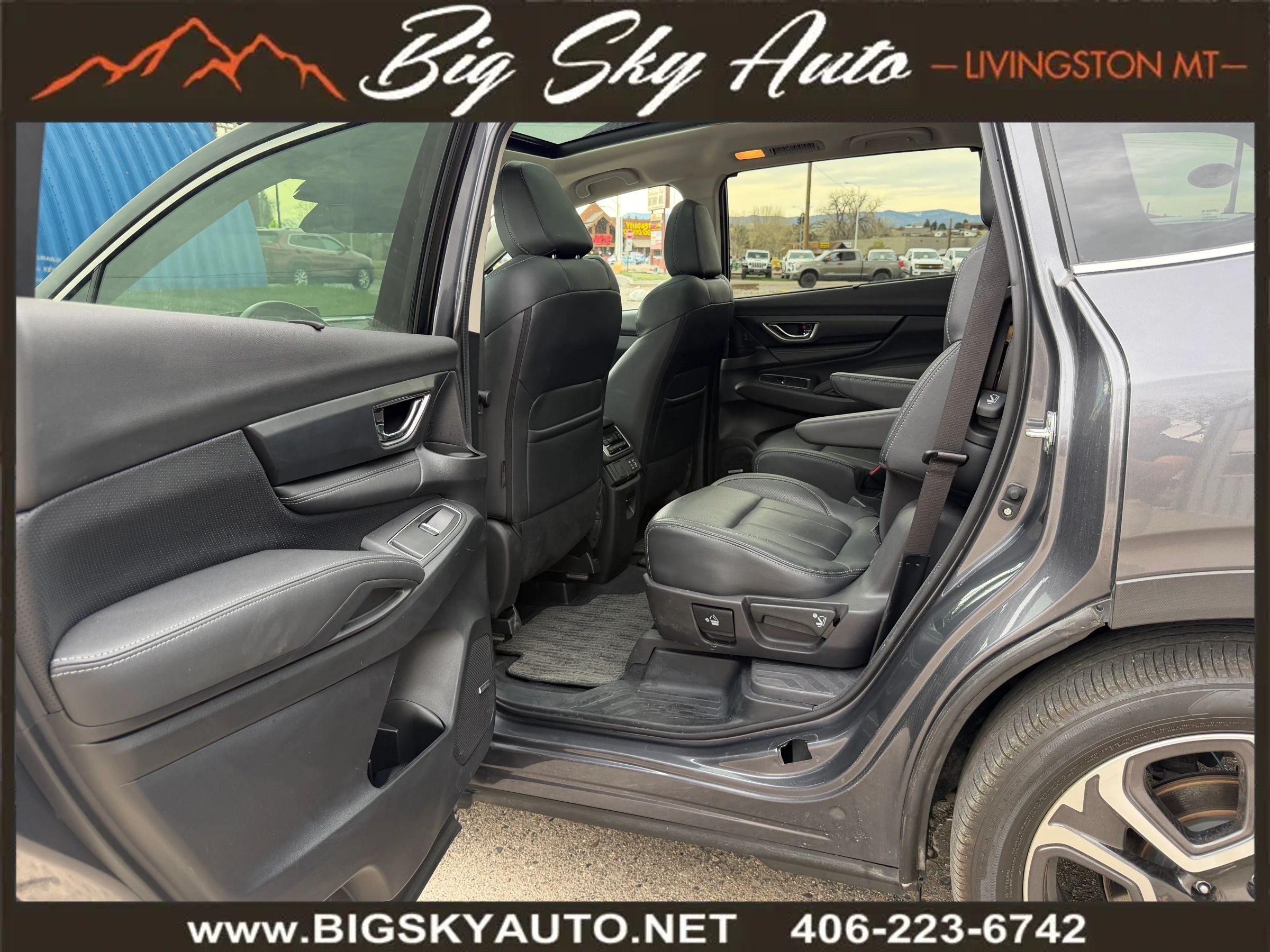 Used 2024 Subaru Ascent Limited w/ Technology Package AWD/4WD image 16