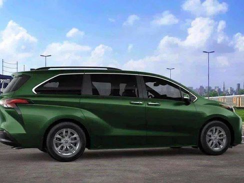 New 2026 Toyota Sienna XLE AWD/4WD image 99