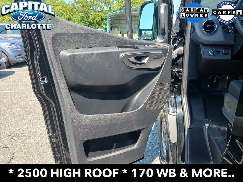 Used 2025 Mercedes-Benz Sprinter 2500 image 11
