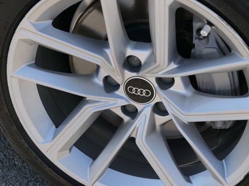 Used 2024 Audi A5 2.0T Premium w/ Convenience Package AWD/4WD image 10