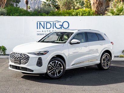 Certified 2025 Audi Q5 Premium w/ 19" Wheel Package