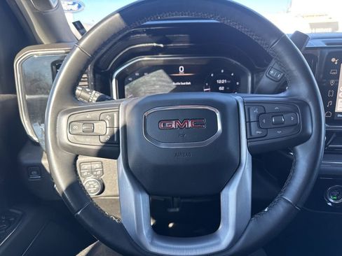 Used 2024 GMC Sierra 1500 SLT image 22
