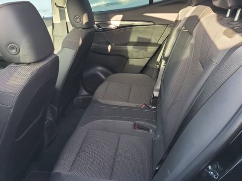 Used 2023 Buick Envision Preferred image 4