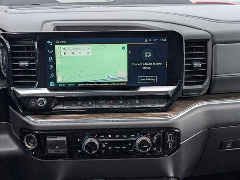 Used 2024 Chevrolet Silverado 1500 LT Trail Boss w/ Convenience Package II image 19