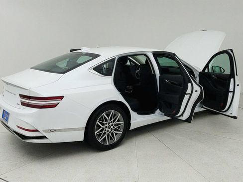 Used 2026 Genesis G80 2.5T AWD/4WD image 12