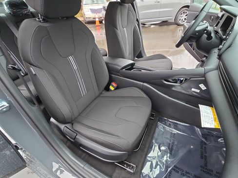 New 2026 Hyundai Elantra SEL Sport Premium FWD image 10
